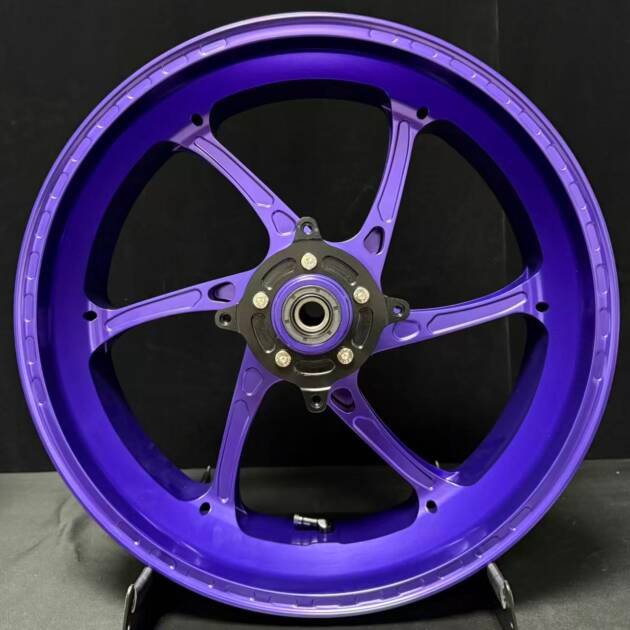 XADV 750